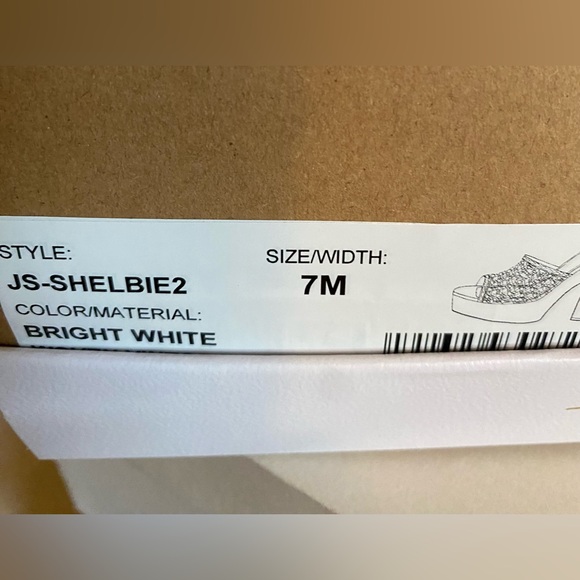 Jessica Simpson Shelbie sandal white with faux wood heel platforms - Picture 3 of 3